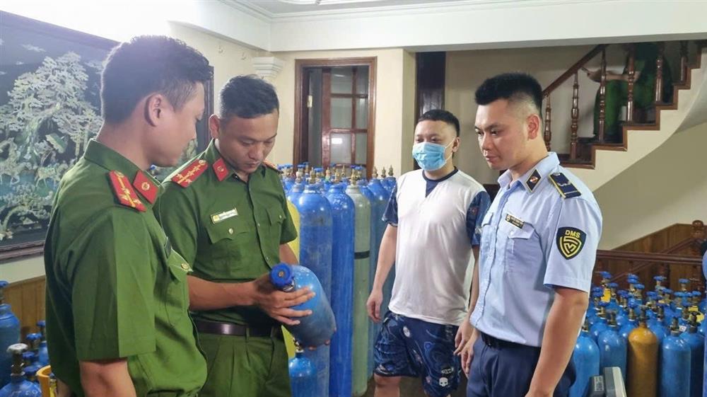 Hà Nội: Liên tiếp xử lý các vụ việc kinh doanh khí N2O không rõ nguồn gốc, xuất xứ